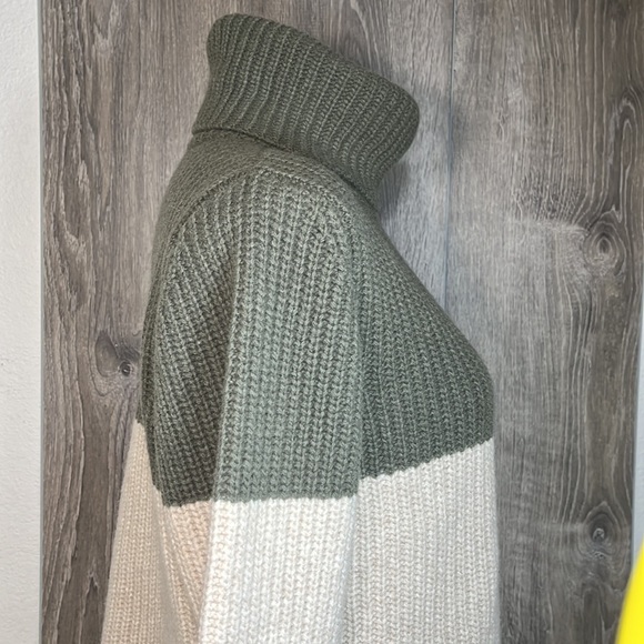 Celtic & Co. Sweater Colourblock Turtleneck Size L - Picture 8 of 13
